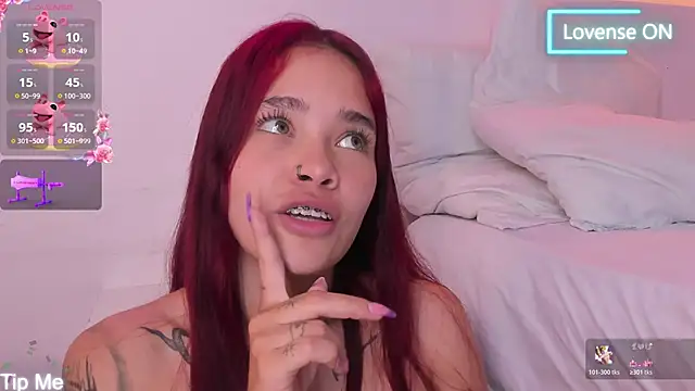 violeth_hill's cam snapshot