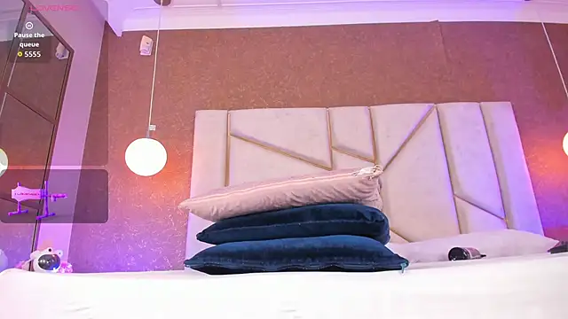 AilishBenson's cam snapshot