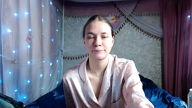 leila_bambi_'s cam snapshot