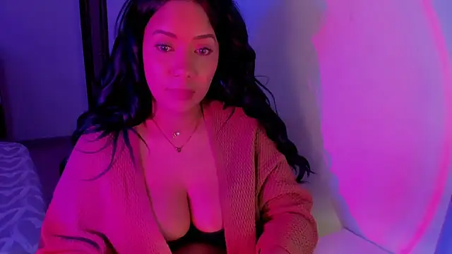 NicolePasqualott's cam snapshot