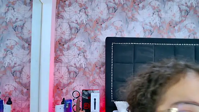 Angelique_Angell's cam snapshot