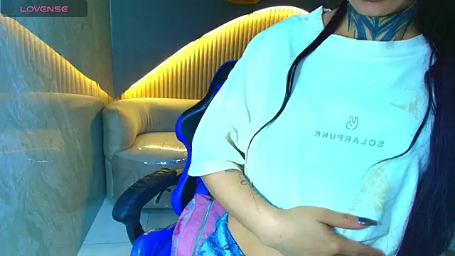 roux_r's cam snapshot