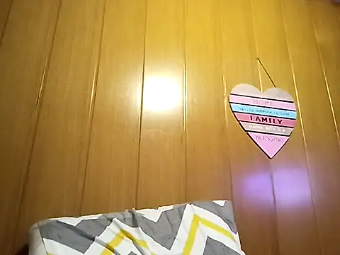 Morena_ojazos_travieza-39's cam snapshot