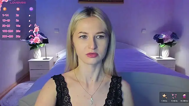 Julie_Blaze live sex cam