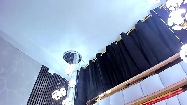 SarayRoyse live sex cam