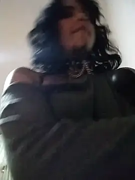 taaylor33 live sex cam