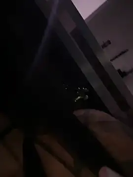 Cataleyasweet_19's cam snapshot