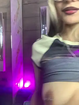 Abbydreams_'s cam snapshot