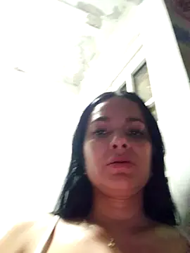 CataleyaRusso's cam snapshot