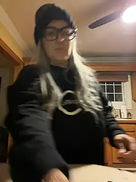 LittleMissEeve live sex cam