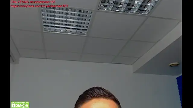 ZeinMiracles live sex cam