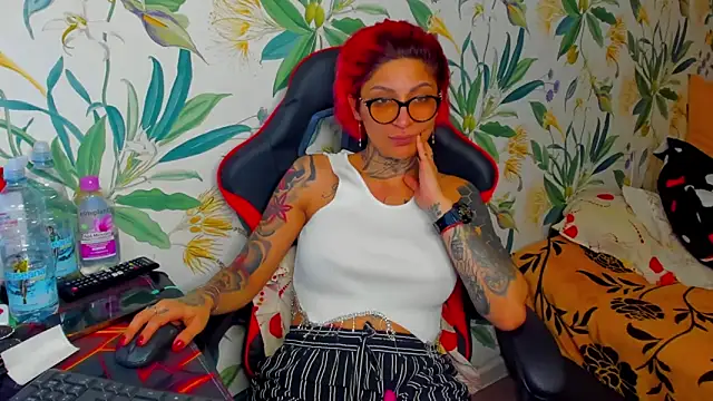 Lucky_Deniz's cam snapshot