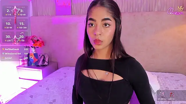 _kyraa_'s cam snapshot