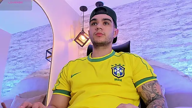 itswolfine's cam snapshot