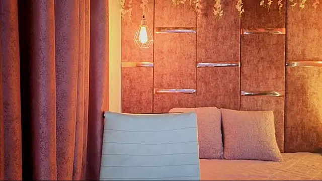 AuroraLanee_'s cam snapshot