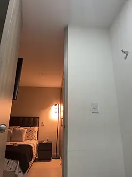 kendall_ruiz's cam snapshot