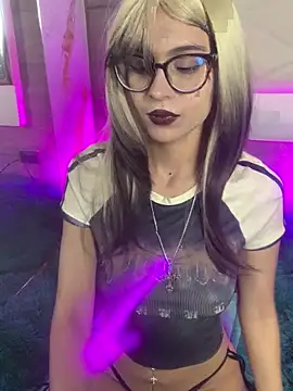 Abbydreams_'s cam snapshot