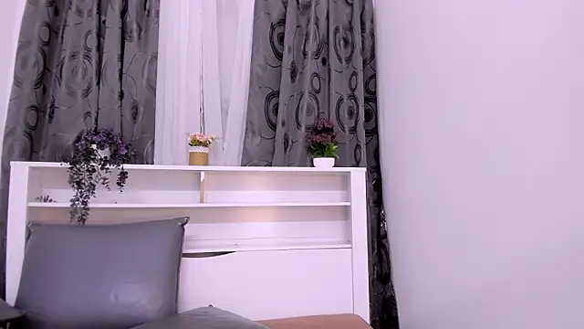 Mistt_Mia's cam snapshot