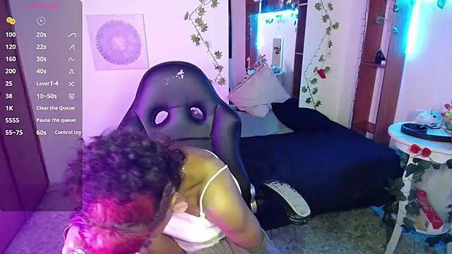 jia1111_'s cam snapshot