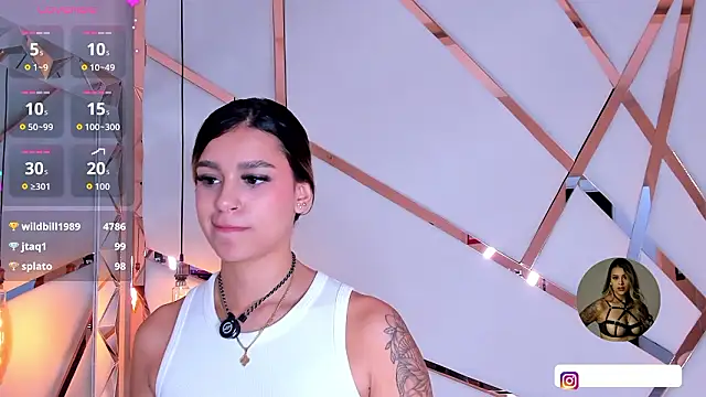 Sophie-velvet's cam snapshot