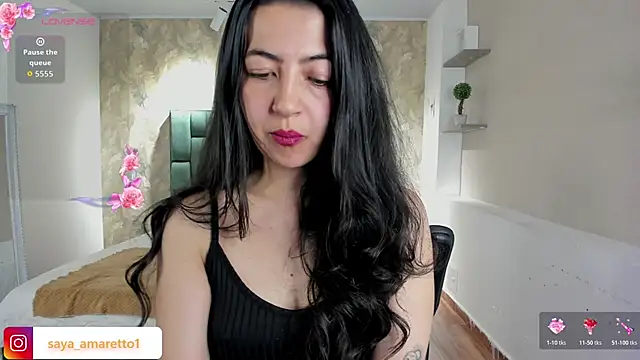 Saya_Amaretto1's cam snapshot