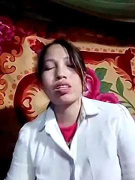 Gummiesu's cam snapshot