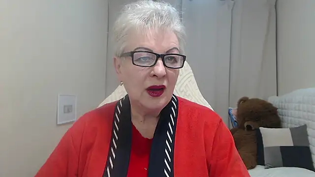 KayleSmoll's cam snapshot