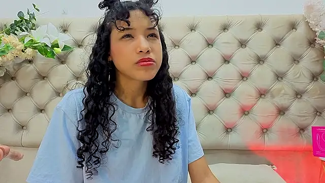 ChantalHans's cam snapshot