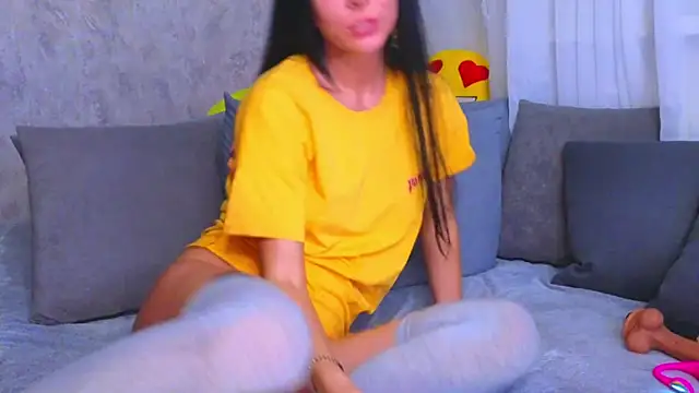 Kitty4_Reed live sex cam