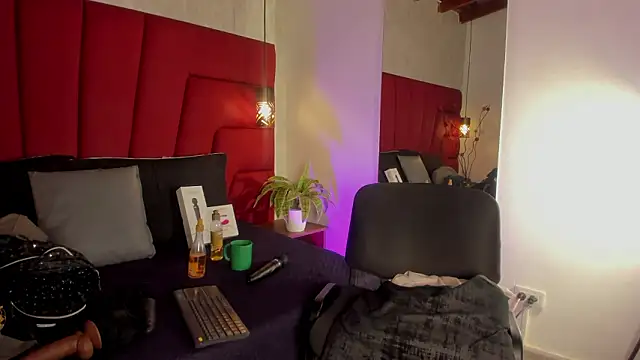 LadyLuminary live sex cam