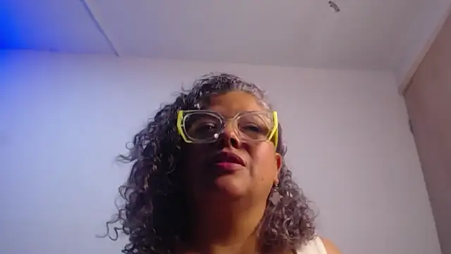 mia_pazzi's cam snapshot