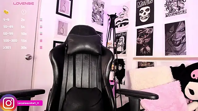 Lexyjoycce live sex cam