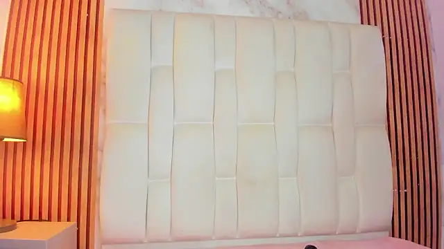 Emily_Trujillo's cam snapshot