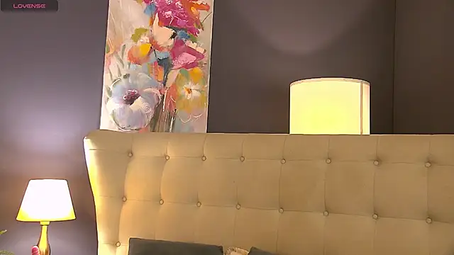 SeniGrandee live sex cam