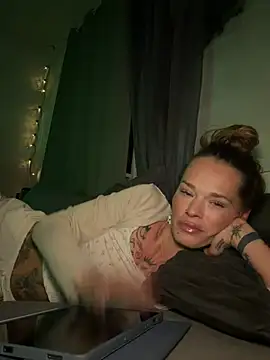 vinique99's cam snapshot