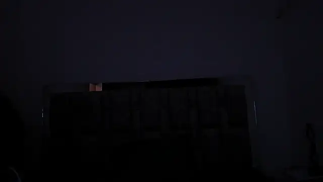 LunaQueen16's cam snapshot