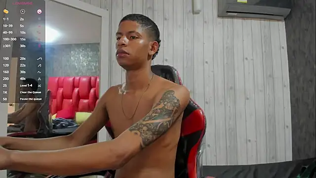 _erick_j's cam snapshot