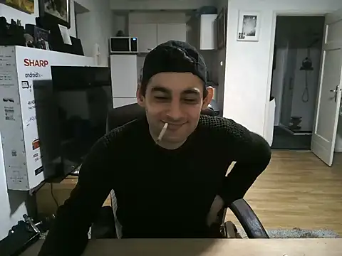 mihaimichael's cam snapshot