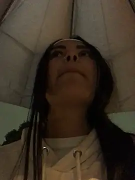 MAVI_EC_'s cam snapshot