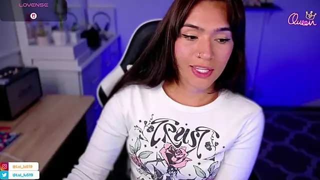 ImLui_lu's cam snapshot