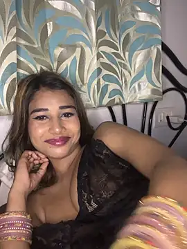 STRIP_GLOW live sex cam
