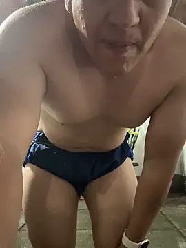 oliver_price1's cam snapshot