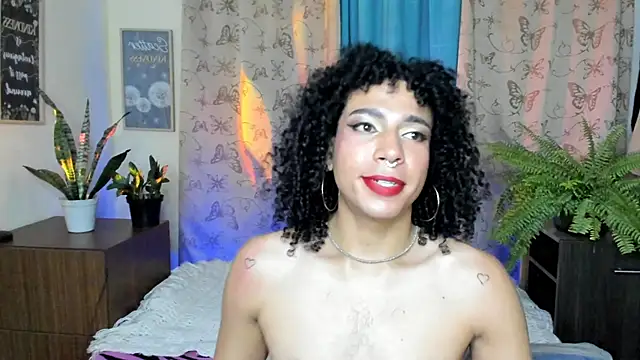 Angel_White25's cam snapshot