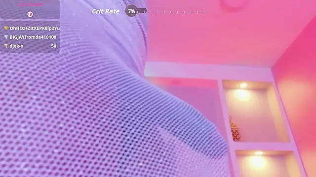 CamiEstrada live sex cam