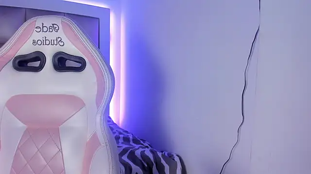 Molly_meow_js's cam snapshot