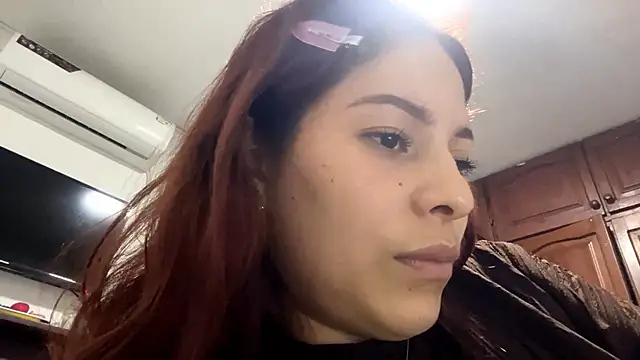 AlvertaCong's cam snapshot