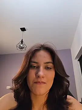 MiaRides19's cam snapshot