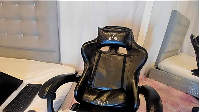 nymphomanya's cam snapshot