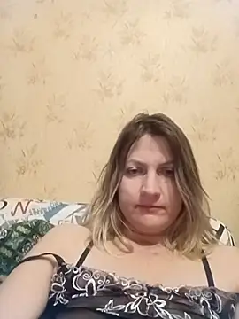 Stephania77727 live sex cam