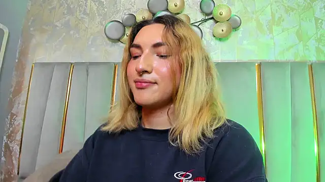 TomLondon_ live sex cam